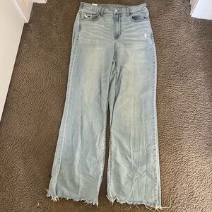 American Eagle Outfitters Light Blue Denim Jeans
